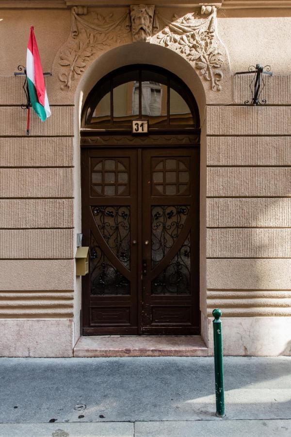 Appartamento Opera With Free Parking, 2br2ba, Ac Budapest