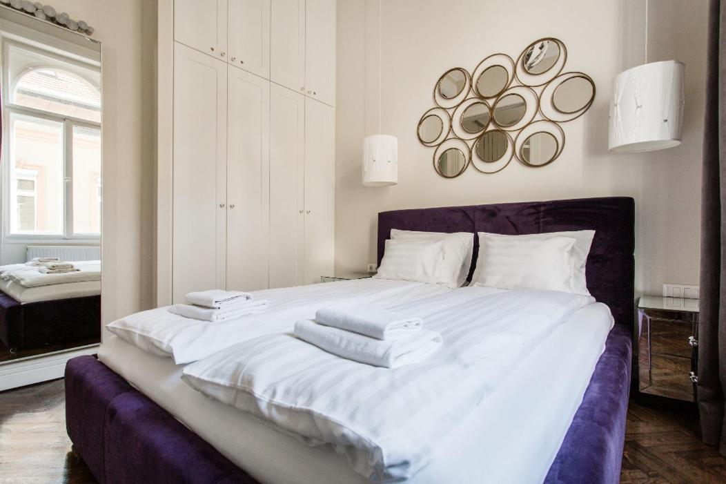 Appartamento Opera With Free Parking, 2br2ba, Ac